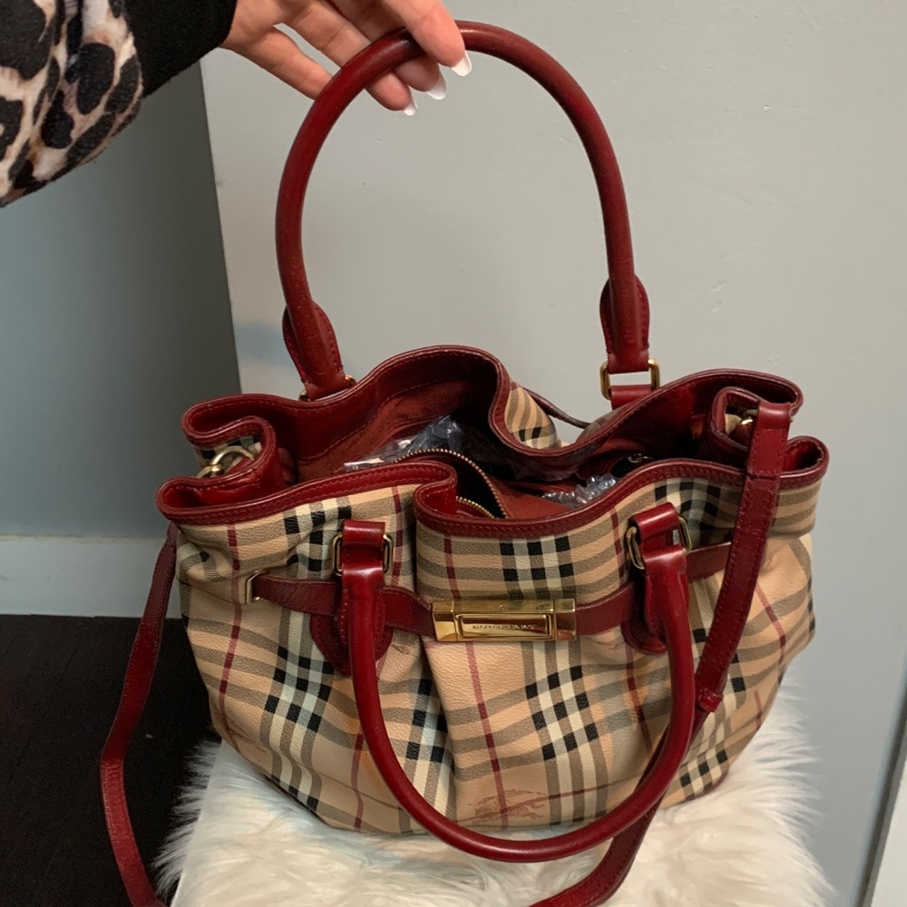 Authentic Burberry slouch 3 way bag - Picture 10 of 17